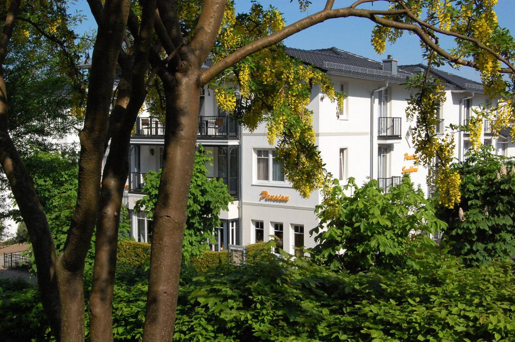 Pension Sanddorn Mit Cafe Carlssons Binz Εξωτερικό φωτογραφία