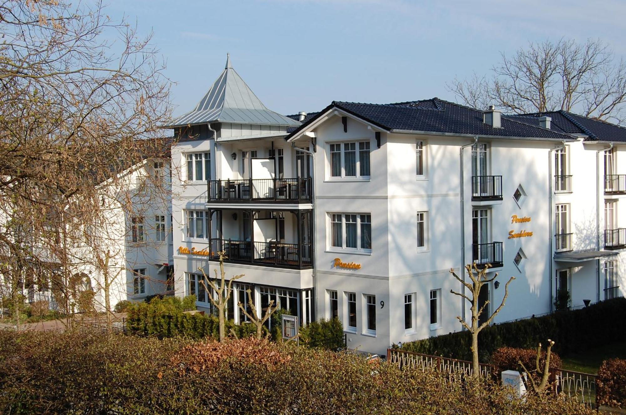 Pension Sanddorn Mit Cafe Carlssons Binz Εξωτερικό φωτογραφία